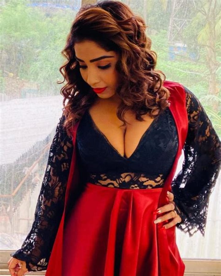 Aayushi Jaiswal Ullu: The Rising Star Who's Capturing Hearts