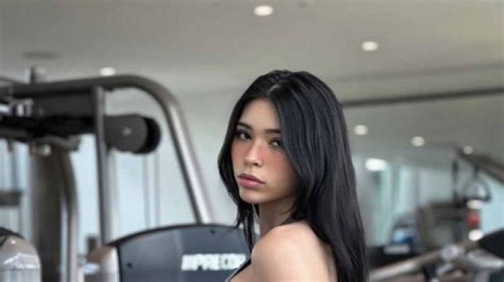 Aishah Sofey's Public Content Unveiled: Exploring Her Fitness, Fashion, and Lifestyle Reveals