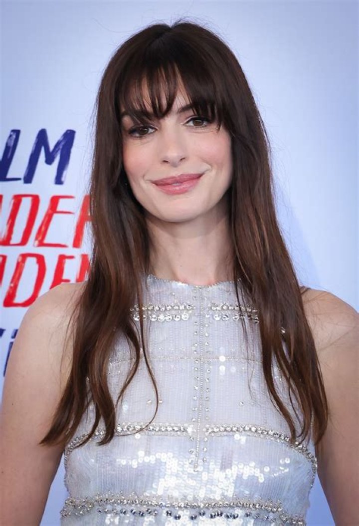 Anne Hathaway's On-Screen Moments: Career Highlights and Public Reactions