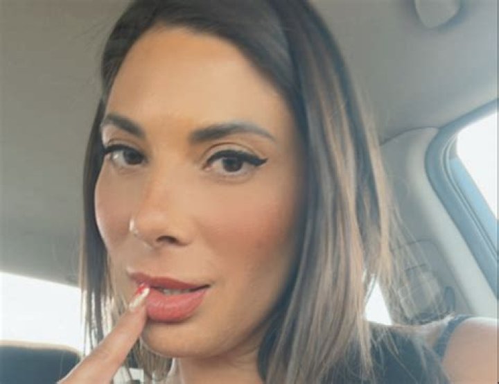 Azucar Alejandra OnlyFans: Exploring This Creator's Presence in 2024