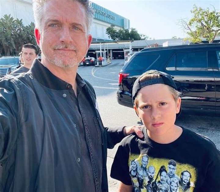 Benjamin Oakley Simmons: Exploring the Path of Bill Simmons' Son