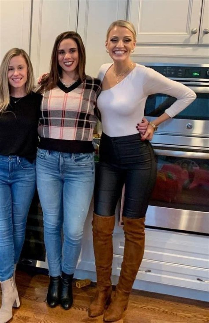 Carly Simpkins Height