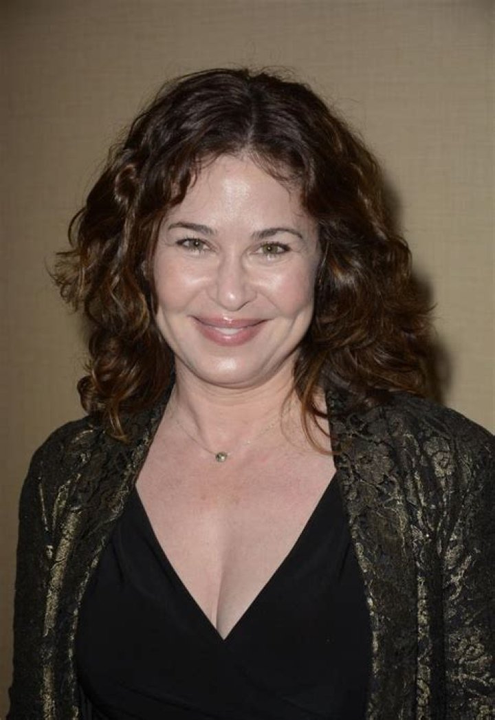 Discover Julie Warner: The American Actress Behind Beloved Characters