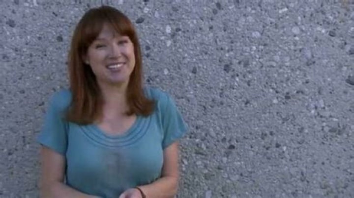 Ellie Kemper Nude: Exploring Public Interest and Respect in Fan Communities