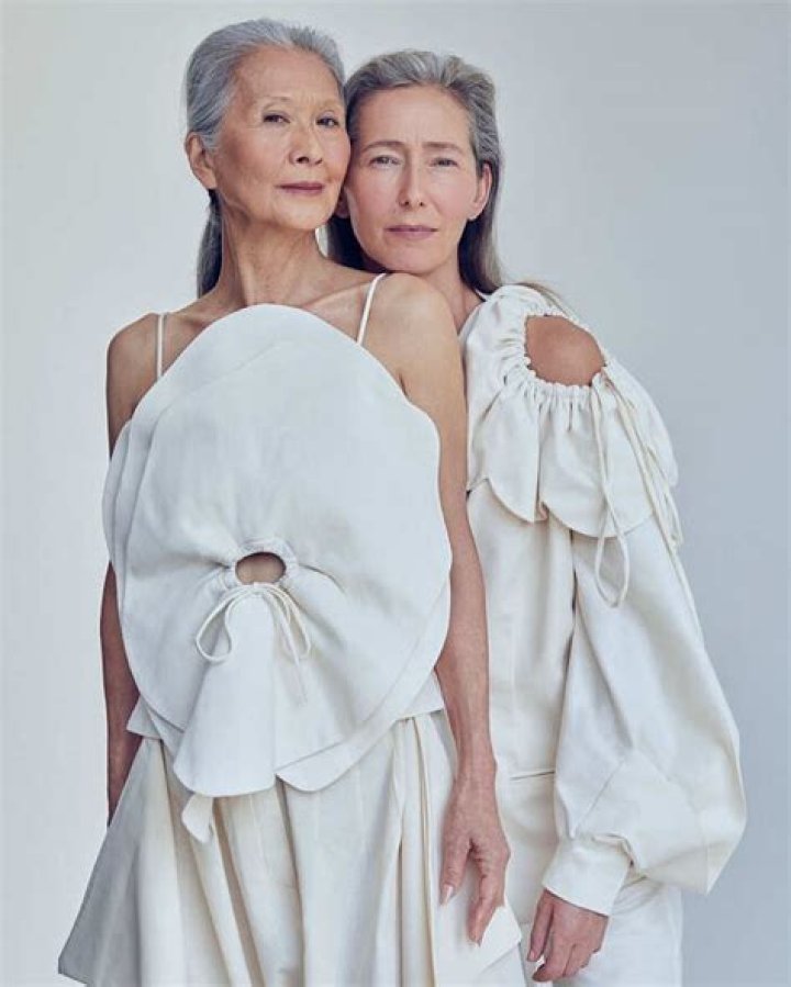 Emma Anturium: A Rising Star in the World of Fashion and Entertainment