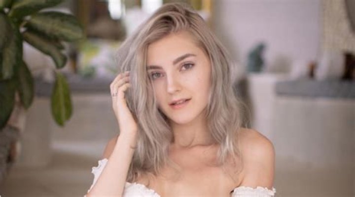 Eva Elfie Jason: The Ultimate Guide to Her Fascinating Journey