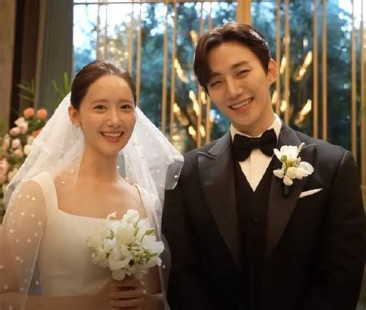 Everything You Need to Know About Lee Jun Ho&rsquo;s Wife and Child: An In-Depth Exploration