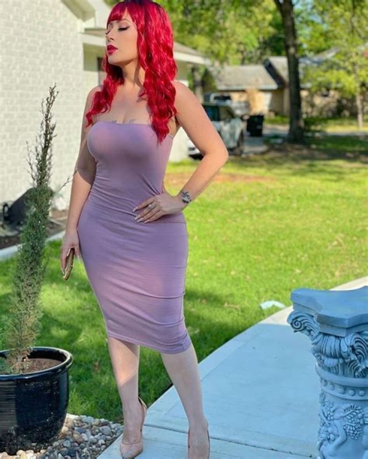 Exploring Jameliz Benítez: Her Online Presence and Growing Fan Interest