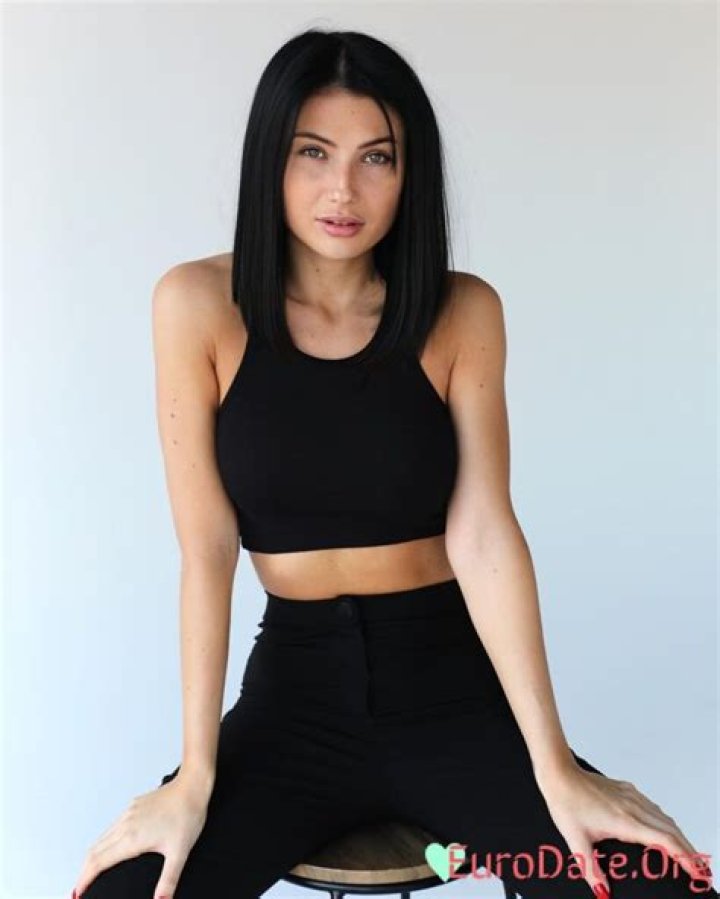 Exploring the Fascinating World of Czech Wives: A Cultural Dive