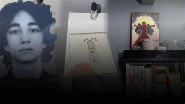 Exploring the Heart of Art: Semih Celik Drawings