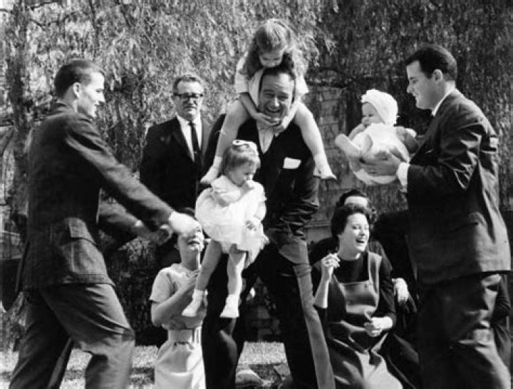 Exploring the Lives: Pictures of John Wayne's Wives and Their Stories