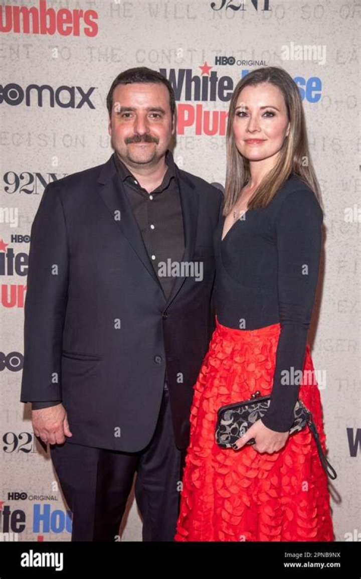 Exploring Vanessa Britting: An Actress's Journey and Enduring Partnership