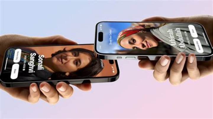 Gwen Stefani's Age and Journey: A Closer Look at the Iconic Singer's Life