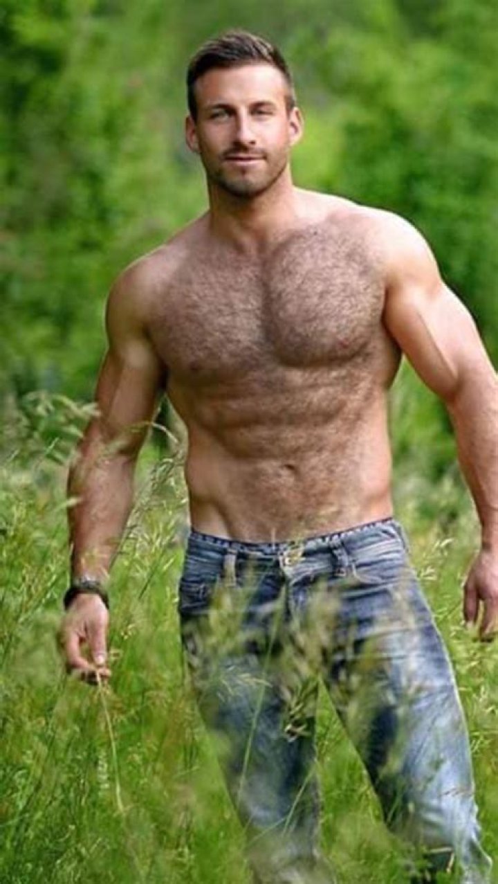 Hairy Nudist