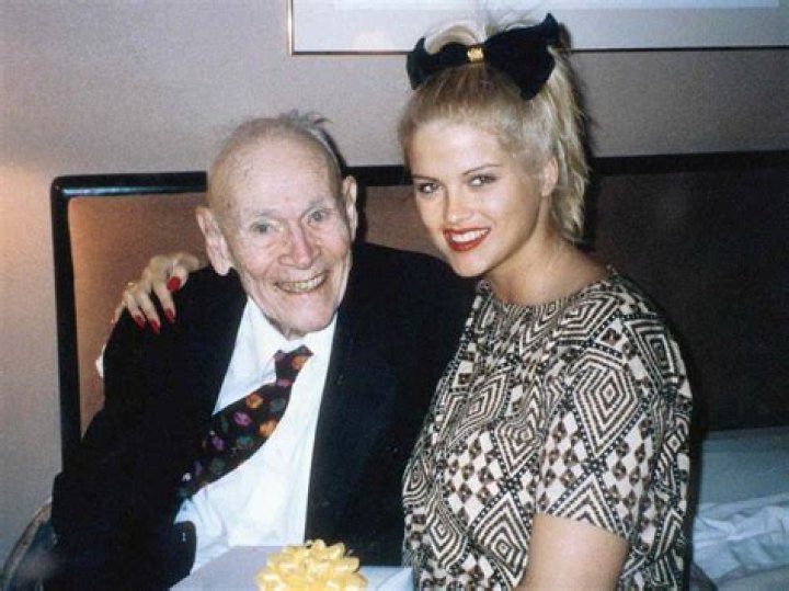 J. Howard Marshall: The Billionaire Oil Tycoon Who Married Anna Nicole Smith