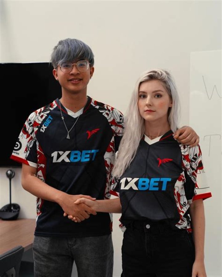 Jason Luv Eva Elfie: The Ultimate Guide to Their Love Story, Journey, and Impact