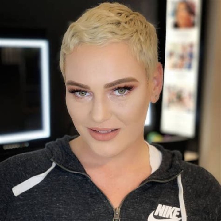 Kaden Kole: Exploring the Journey of a Talented Actress and Model