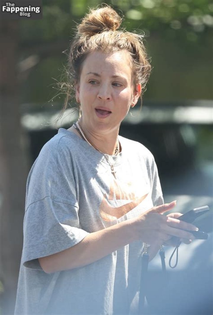 Kaley Cuoco Nude Pics: Understanding the Story Behind the Headlines