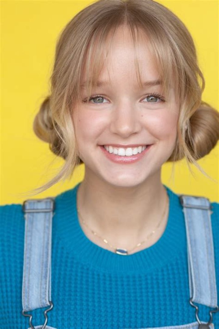 Kirsten Sweet: The Rising Star in the Entertainment Industry