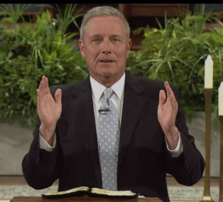 Loran Livingston Net Worth: Unpacking His Financial Story Today