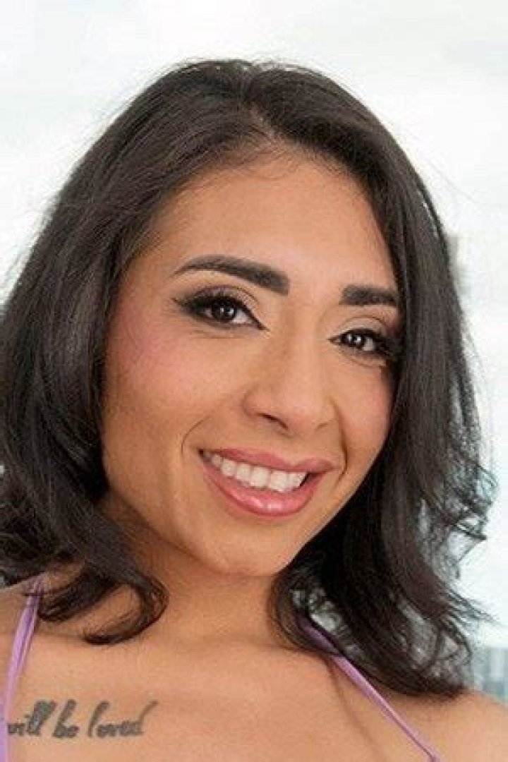 Mariza Rabbit: Uncovering the Story of a Rising Star