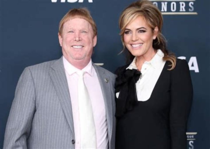 Mark Davis Raiders: Unveiling His Wife and Family Affairs