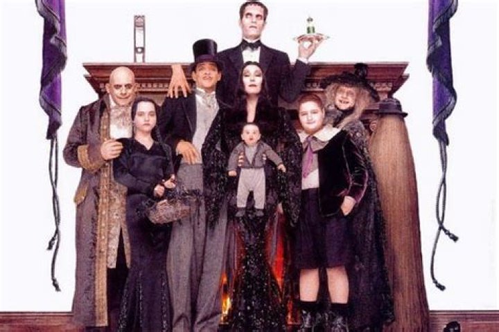 Meet the Cast of Addams Family Values: The Eccentric Ensemble Behind the Scenes
