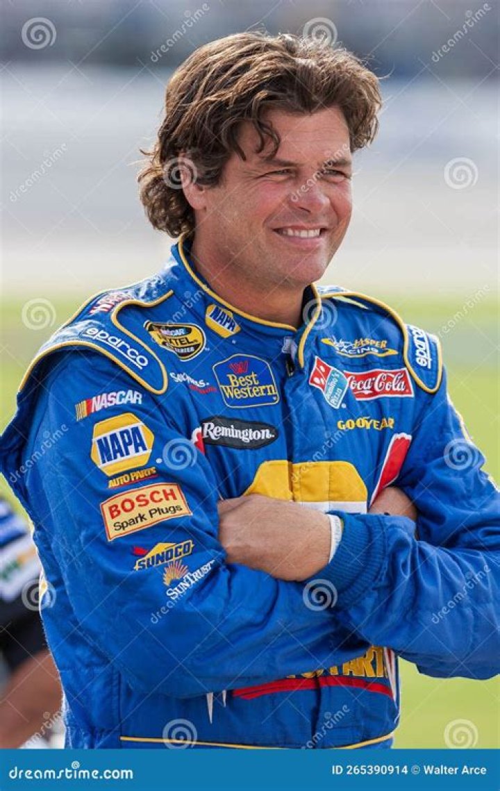 Michael Waltrip: The Story of a Racing Legend's Triumphs and Heartbreak
