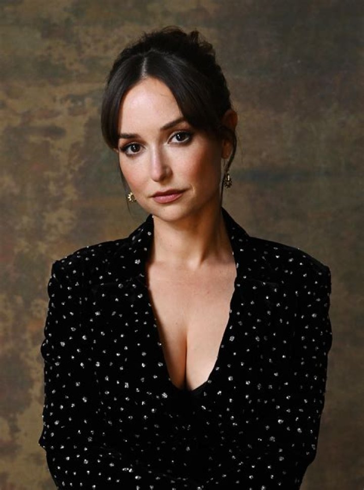 Milana Vayntrub Nude Pictures: Separating Facts from Fiction