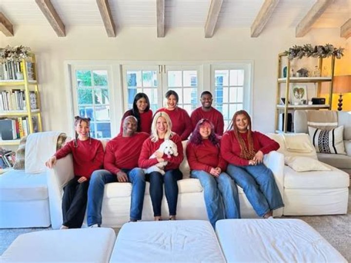 Rebecca King-Crews: Uncovering the Story of a Talented Actress and Resilient Figure