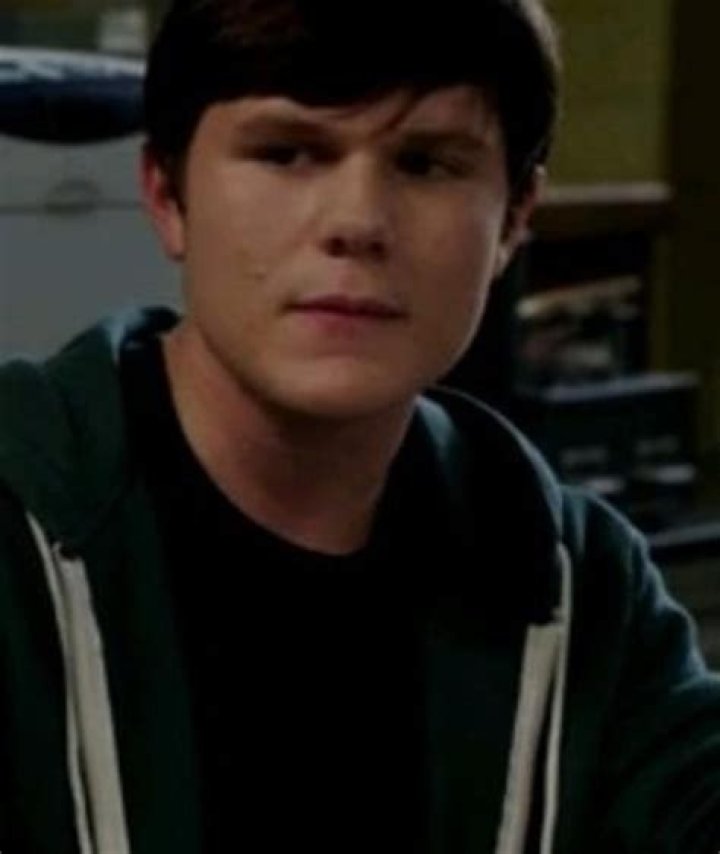 Robert Capron Net Worth: The Untold Story of a Rising Star