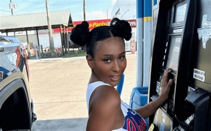 Scarlit Scandal OnlyFans: What Public Online Moments Mean