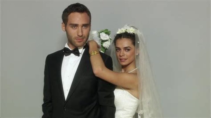 Seçkin Özdemir Wife