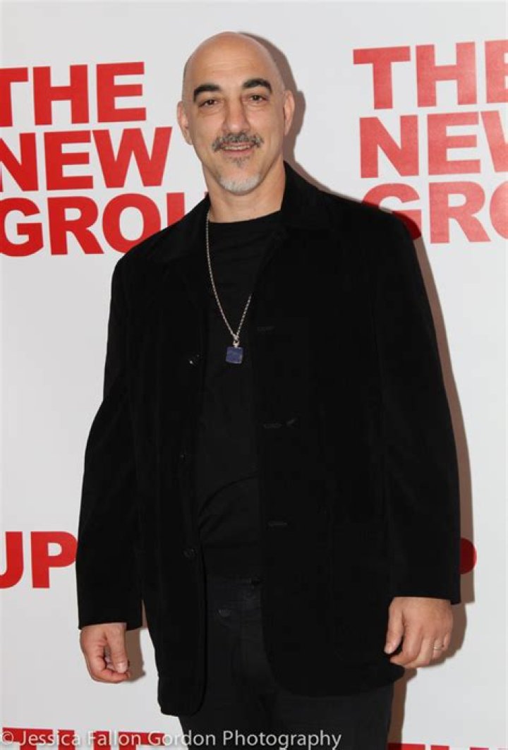 Seth Zvi Rosenfeld: Unraveling the Diverse Stories Behind a Powerful Name