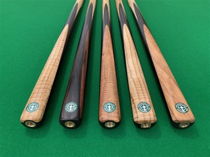 Small Cue Sticks: The Perfect Tool for Precision and Control in Billiards