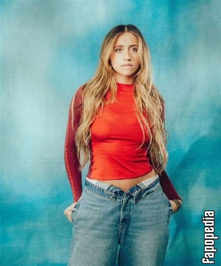 Tate McRae Nude Leaked: What You Really Need to Know About Online Rumors and Privacy in 2024