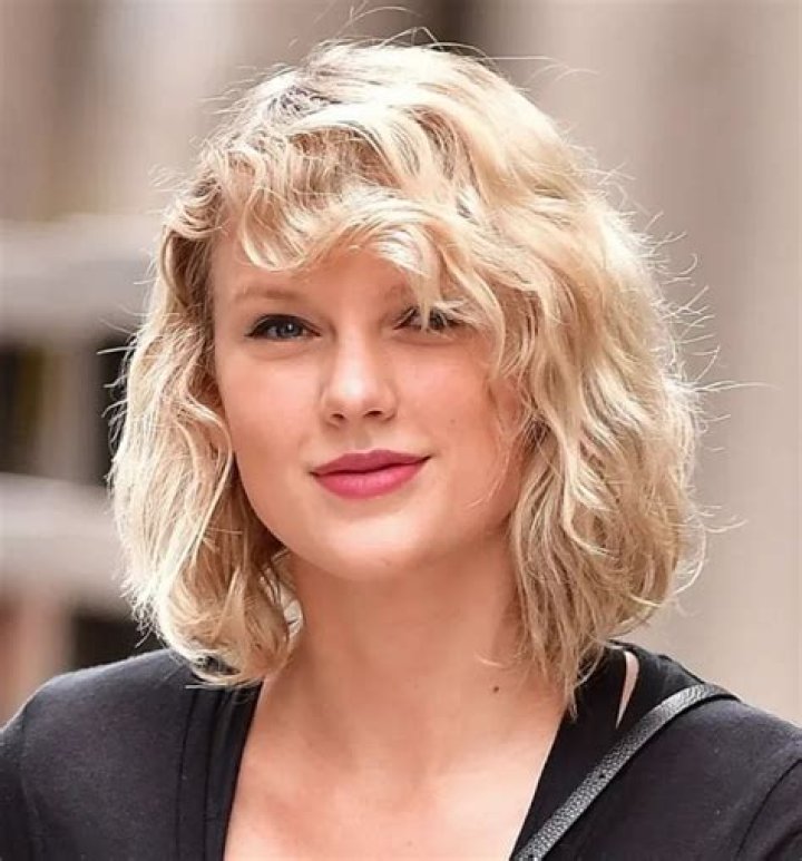 Taylor Swift Short Hair: The Ultimate Guide to Her Bold Transformation