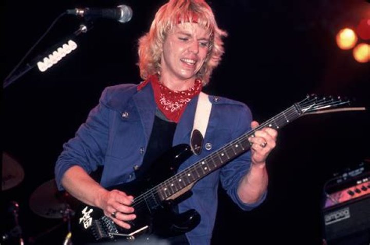 The Journey of Tommy Shaw: A Legendary Guitarist and Vocalist