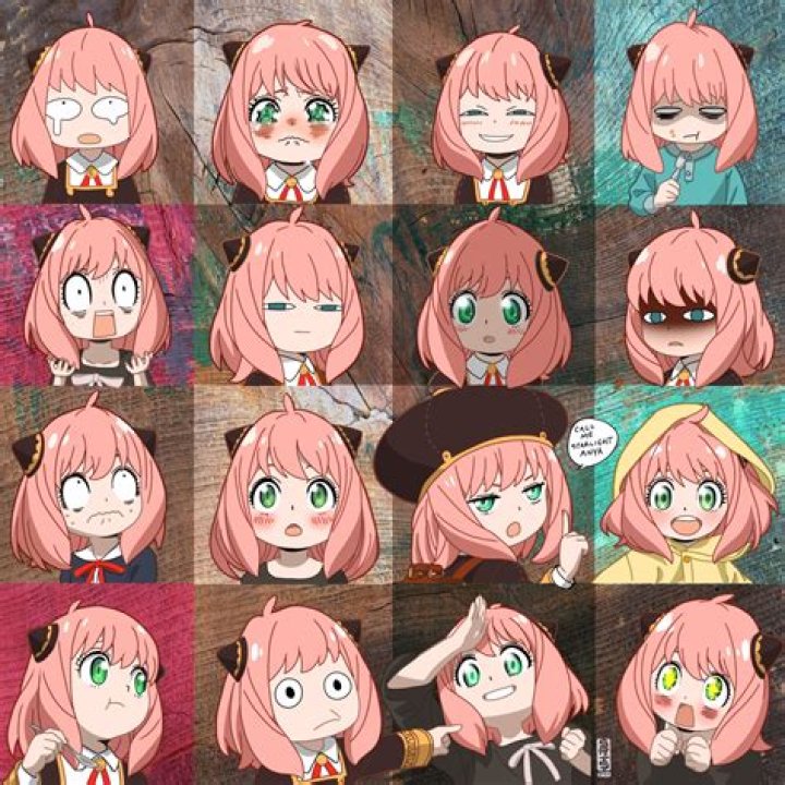 The Many Faces of carla000: Photography, Leaks, and Online Communities