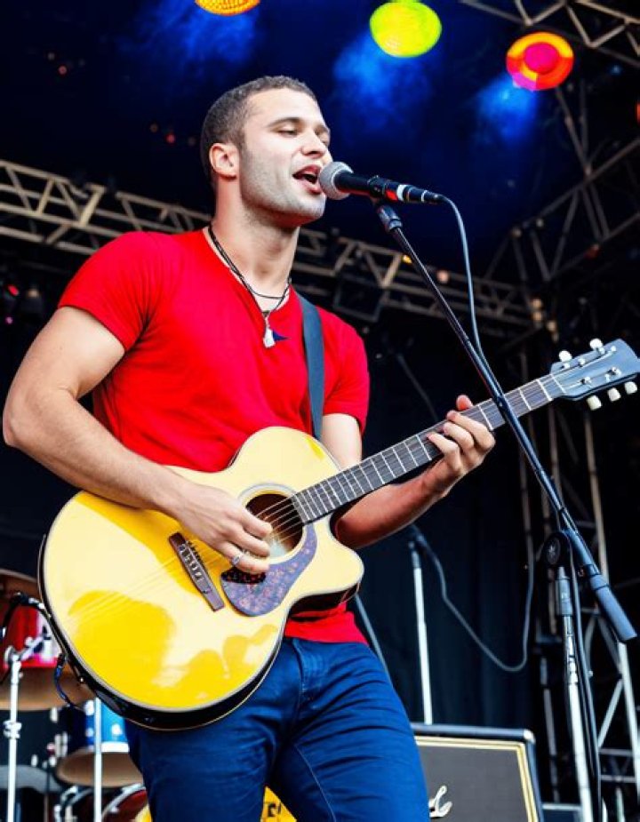 The Unparalleled Talent of Cosmo Jarvis: A Musical Maestro and Film Star Extraordinaire