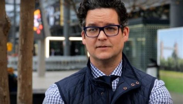 Tom Brooks Net Worth: A Comprehensive Guide to His Wealth and Achievements