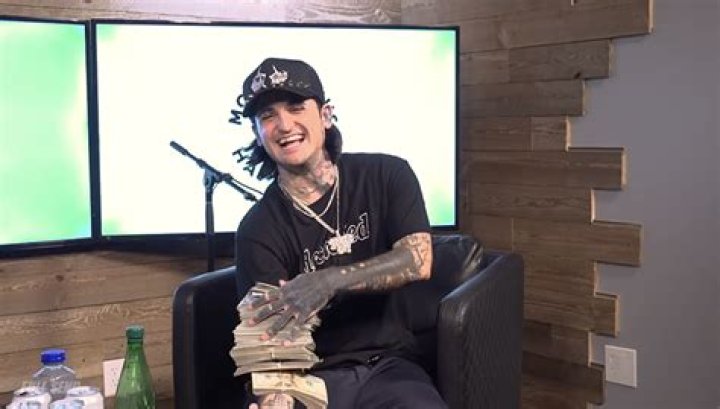 Uncovering the Michael Meiterman Family Story: A Glimpse Into a Notable Background