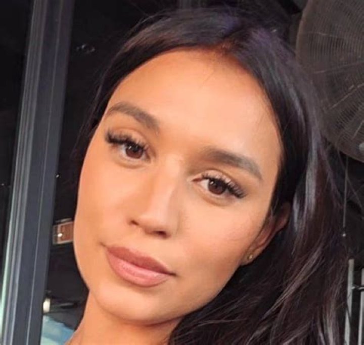 Understanding the "Lexis Star Age" Phenomenon