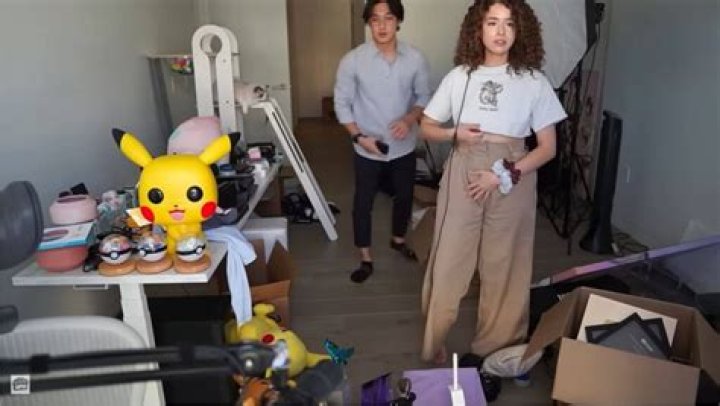 Unpacking the Buzz: What’s Behind the Pokimane Wardrobe Malfunction Discussions?