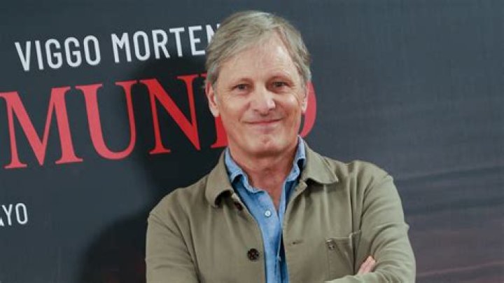 Viggo Mortensen's Enduring Path: Exploring Public Interest and Queries Like 'Viggo Sorensen Gay'