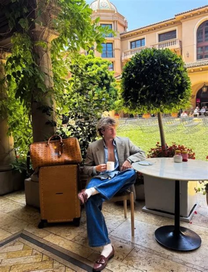 Vik White Age: Unpacking the Journey of a Talented Dancer