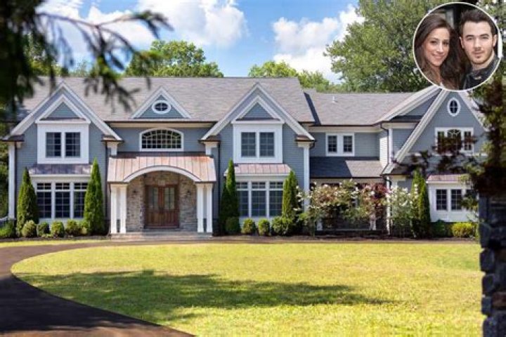 Where Does Kevin Jonas Live? Exploring the Life and Home of a Beloved Star