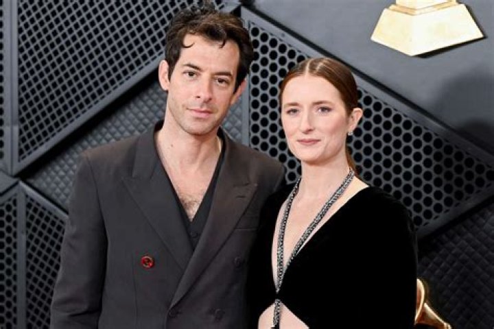 Who Is Mark Singer Married To?