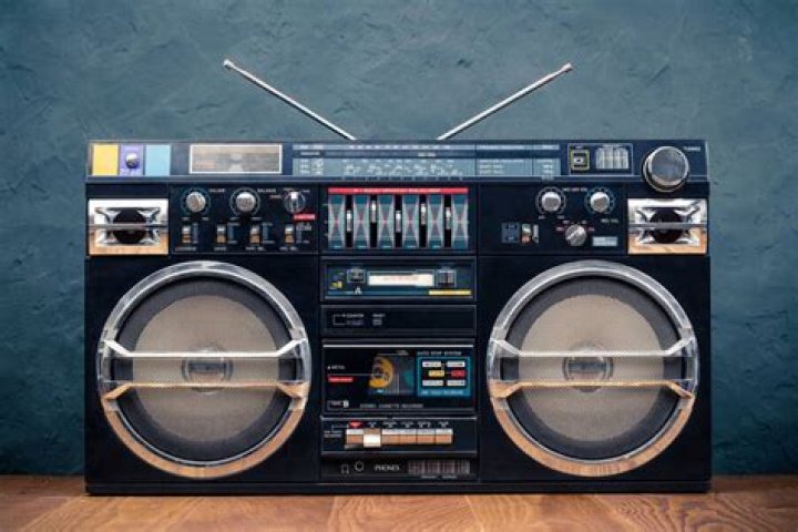 WWXX Live: Connecting You to Local Radio and Events Right Now